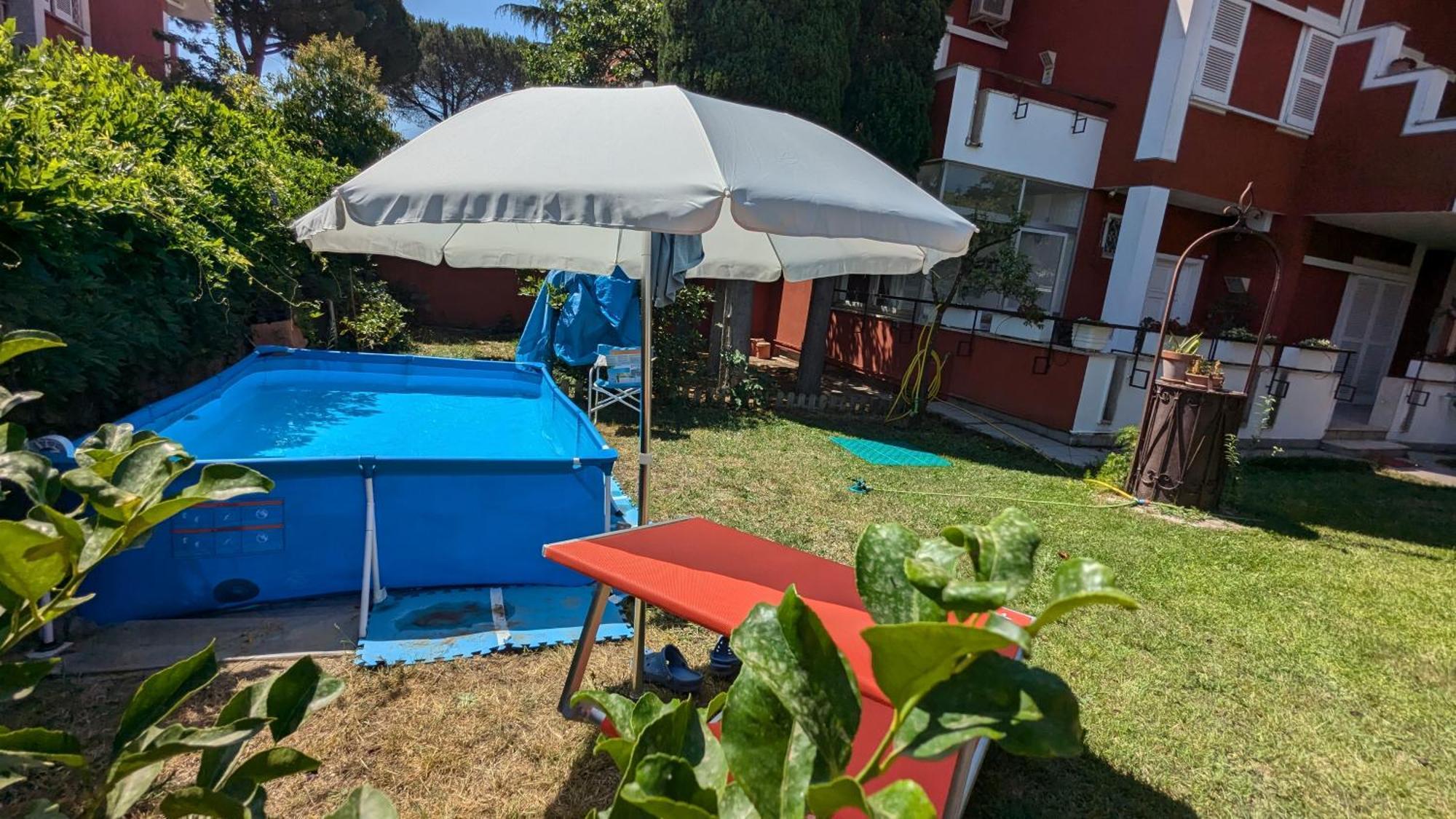 Villa Della Tartaruga Casal Palocco Exteriör bild